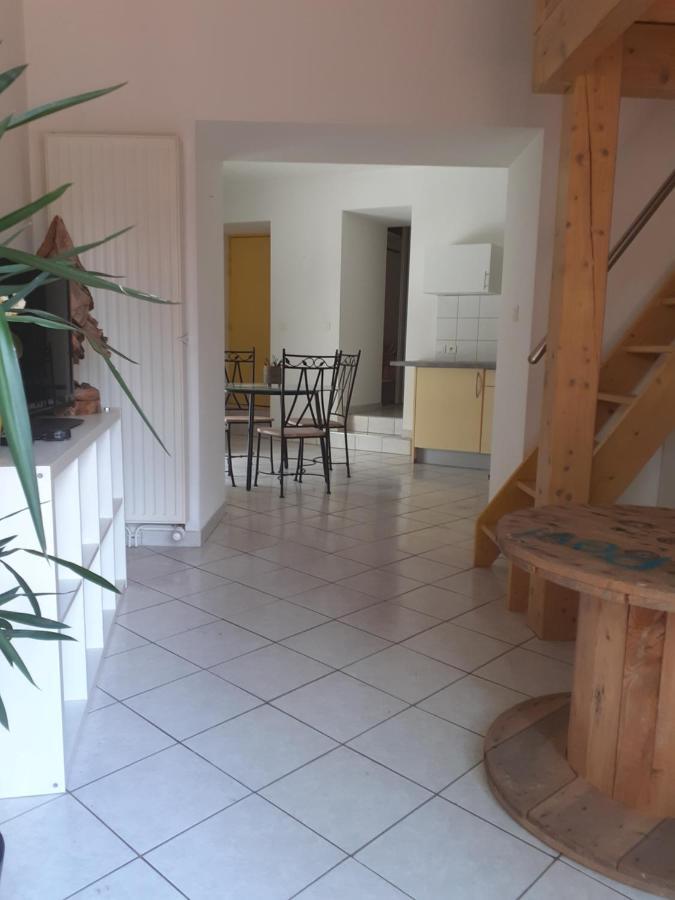 Appartement Rez De Chaussee Avec Terrasse Et Jardin Tence Ngoại thất bức ảnh