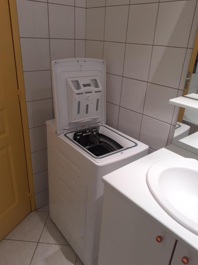 Appartement Rez De Chaussee Avec Terrasse Et Jardin Tence Ngoại thất bức ảnh